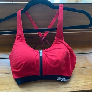 VS Sports Bra 32D
